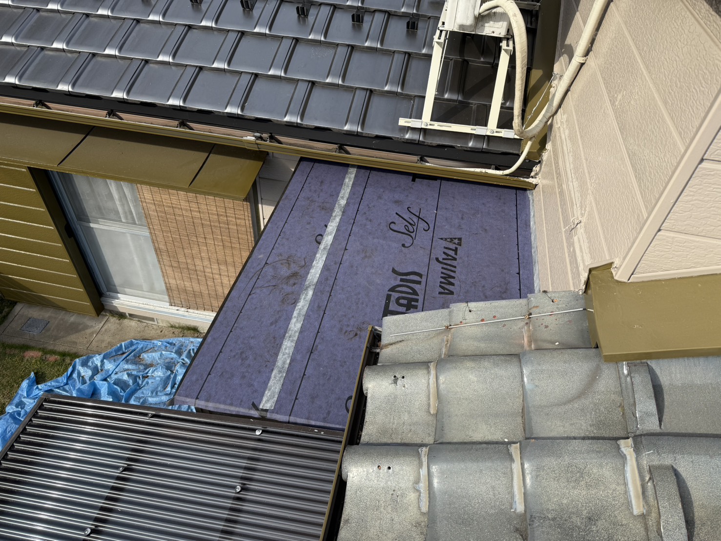 パレット解体後の実際の施工風景