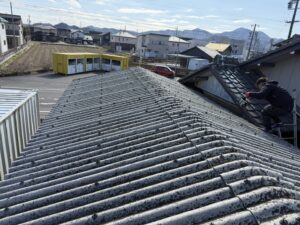 外壁塗装・スレート屋根補修・棟積み直し・雨樋交換工事