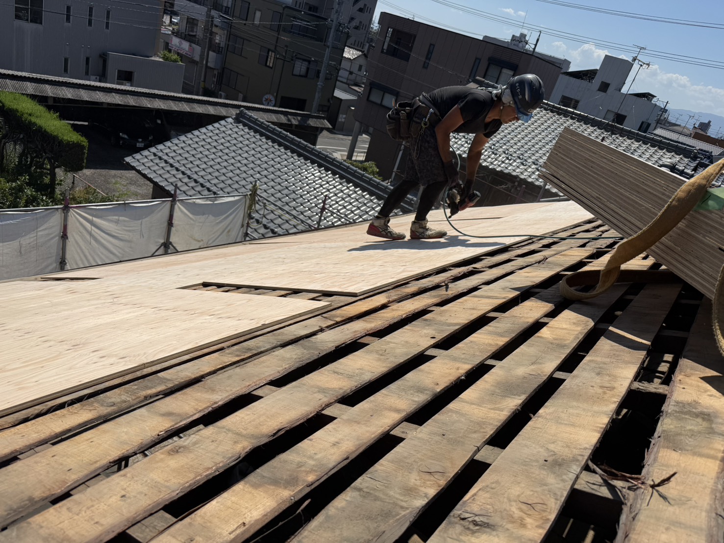 施工中