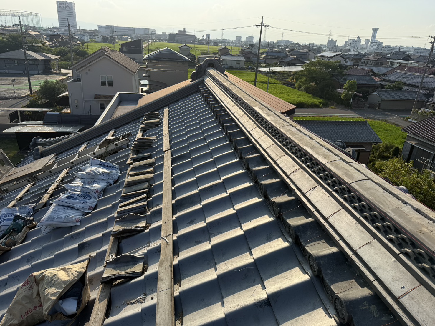 施工中